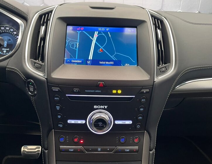 Ford S-MAX MPV 2,5 l 140 kw