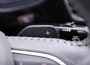 Audi A8 Sedan / Limuzína 4,2 l 273 kw