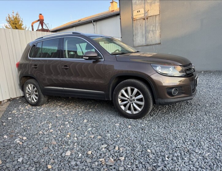 Volkswagen Tiguan SUV / Terénní 2,0 l 103 kw