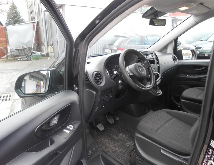 Mercedes-Benz Vito VAN / Minibus 2,1 l 120 kw