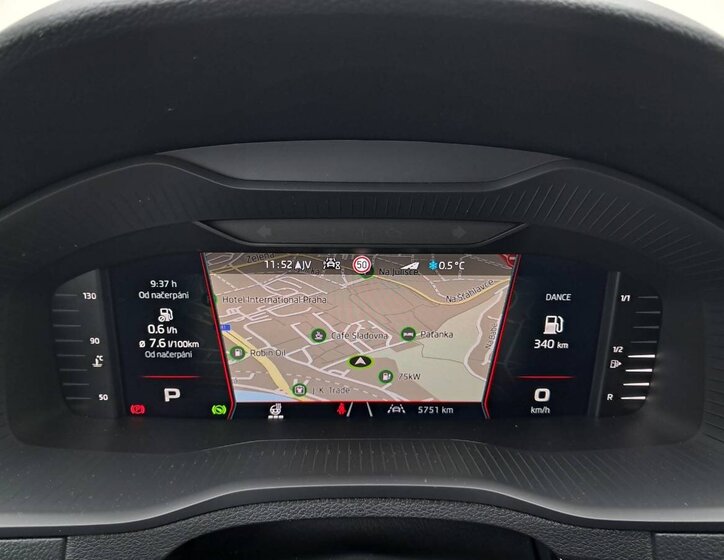 Škoda Karoq SUV / Terénní 2,0 l 110 kw