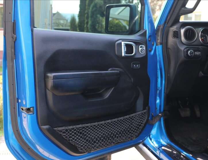 Jeep Gladiator Pick-up 3,7 l 210 kw