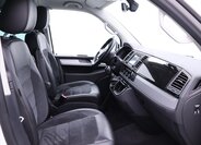 Volkswagen Multivan 13