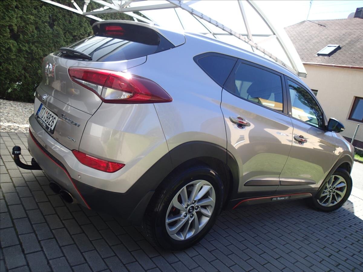 Hyundai Tucson SUV / Terénní 1,6 l 130 kw