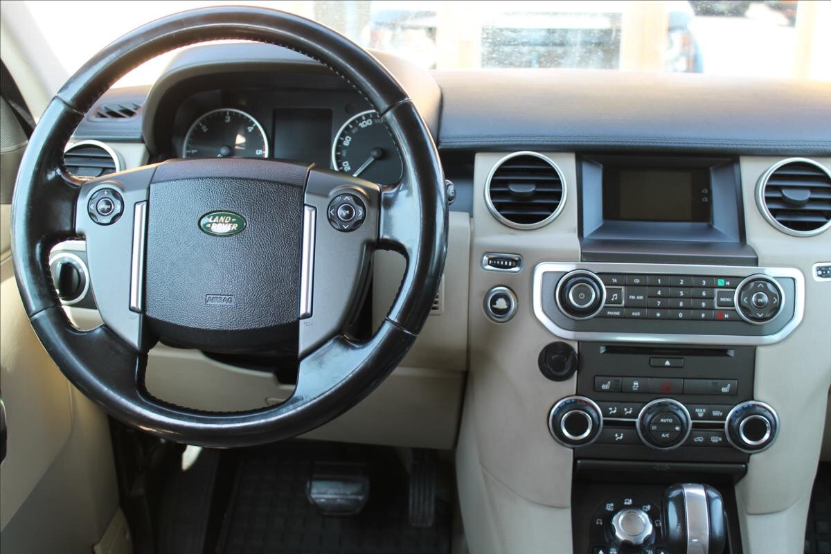 Land Rover Discovery SUV / Terénní 3,0 l 155 kw