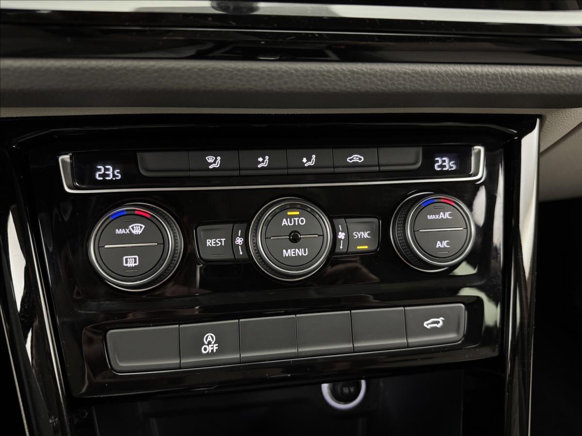 Volkswagen Touran MPV 1,4 l 110 kw