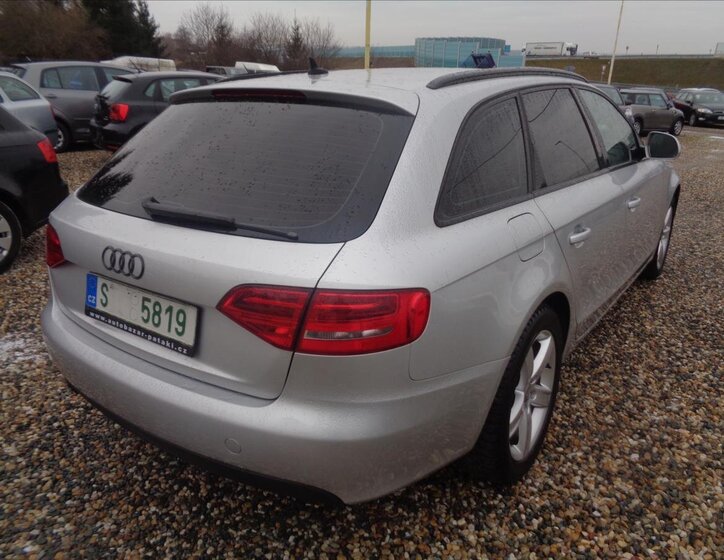 Audi A4 Kombi 1,8 l 118 kw