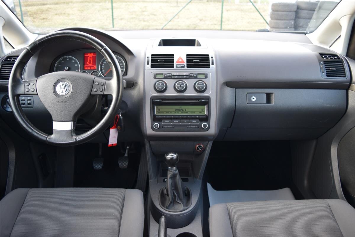 Volkswagen Touran MPV 1,4 l 103 kw