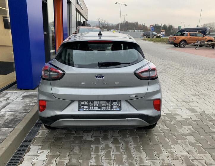 Ford Puma 4