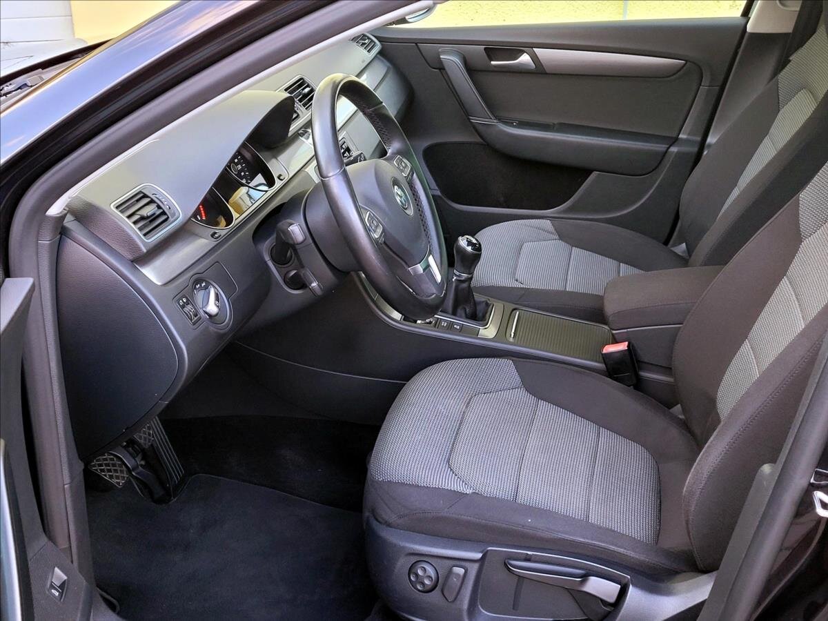 Volkswagen Passat Kombi 1,4 l 90 kw