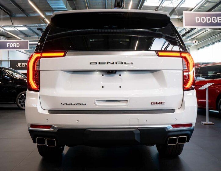 GMC Yukon SUV 6,2 l 313 kw