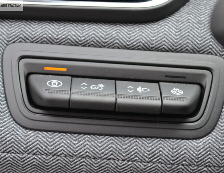 Renault Clio Hatchback 999,0 67 kw