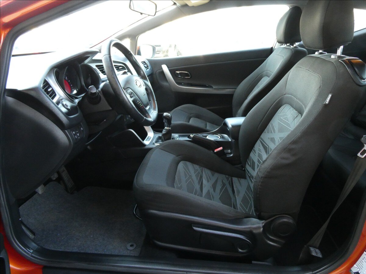 KIA Ceed Hatchback 1,6 l 996 kw