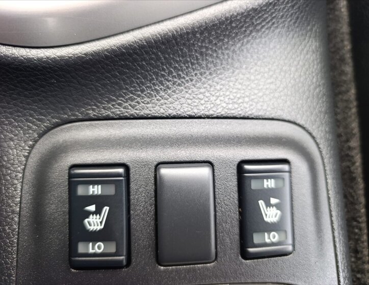 Renault Alaskan Pick-up 2,3 l 140 kw