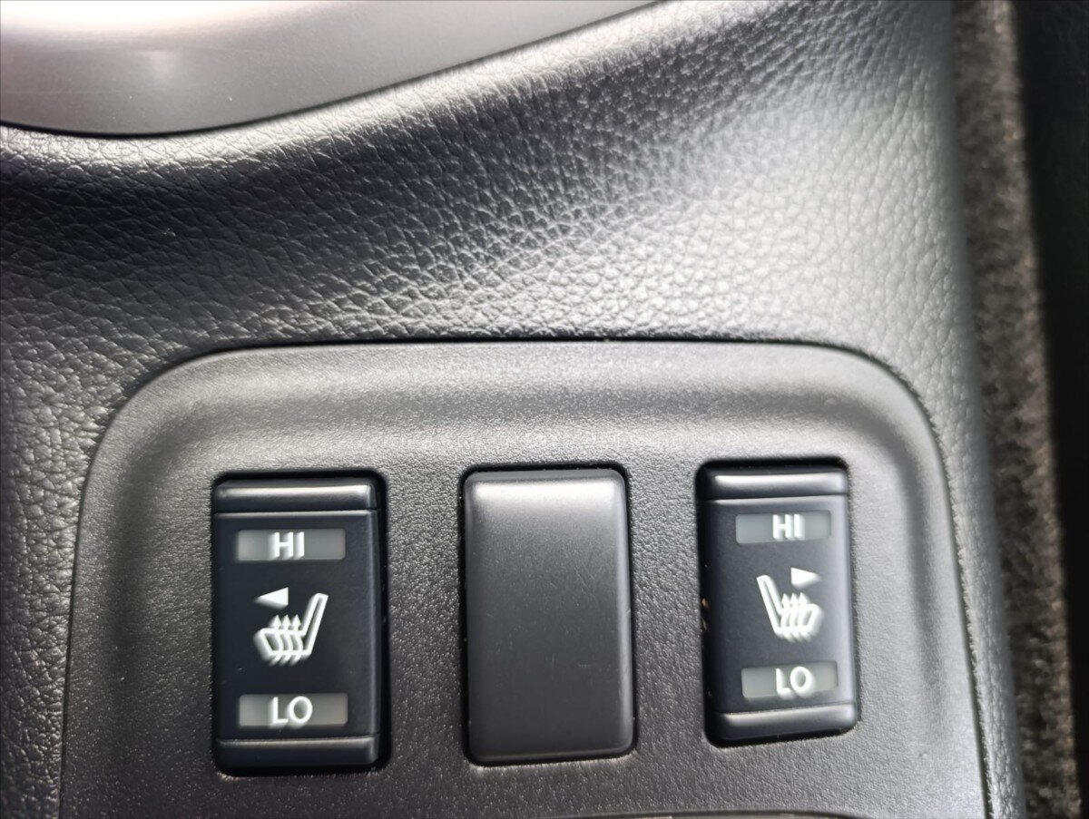 Renault Alaskan Pick-up 2,3 l 140 kw