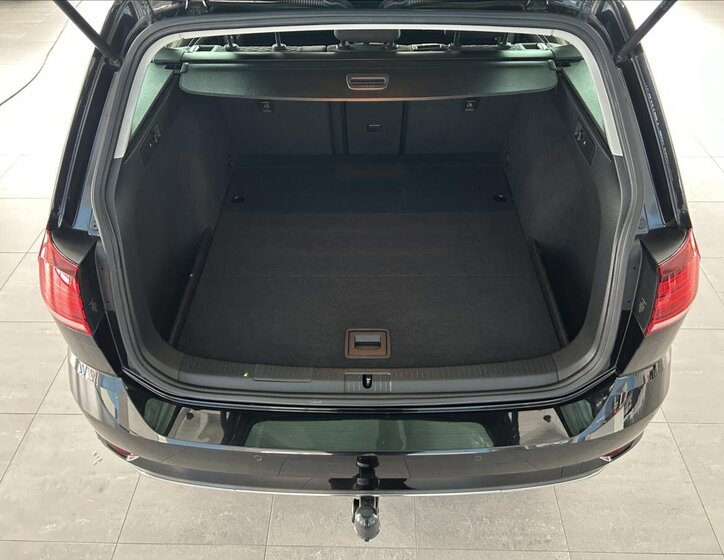 Volkswagen Golf Kombi 1,6 l 85 kw