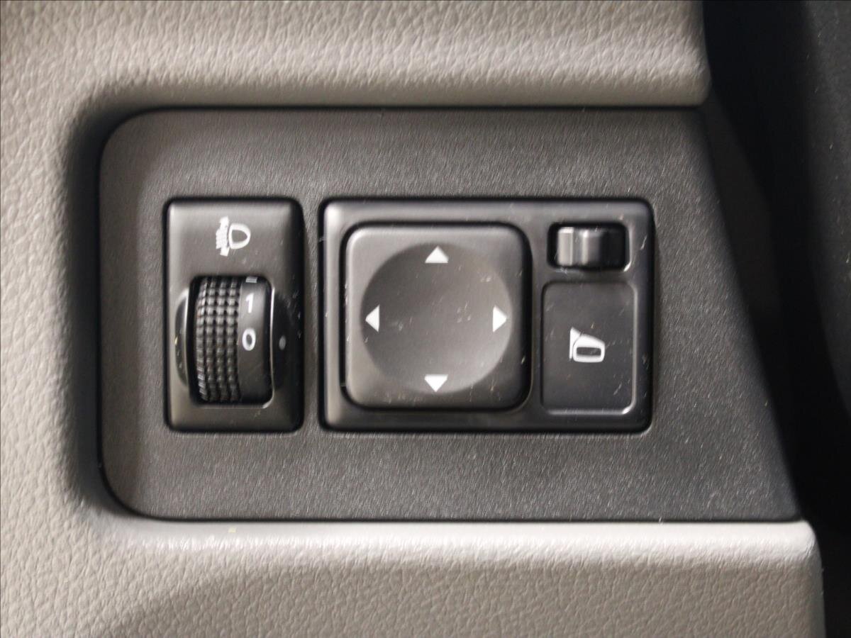 Nissan NV200 Kombi 1,5 l 81 kw