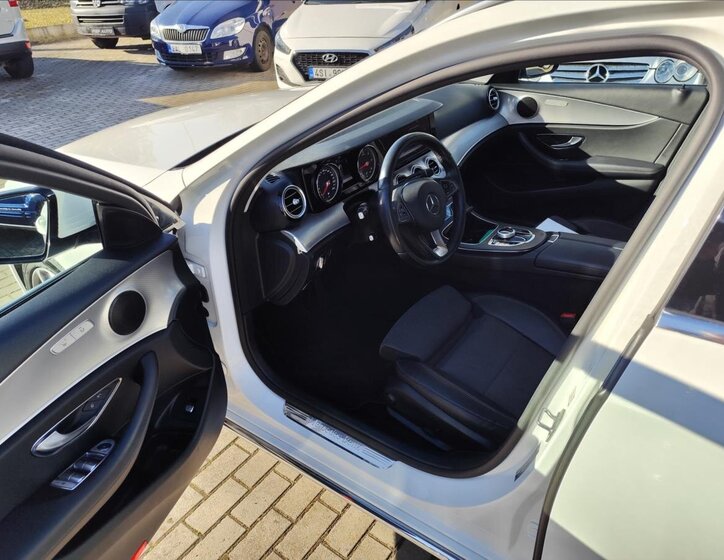 Mercedes-Benz Třídy E 3