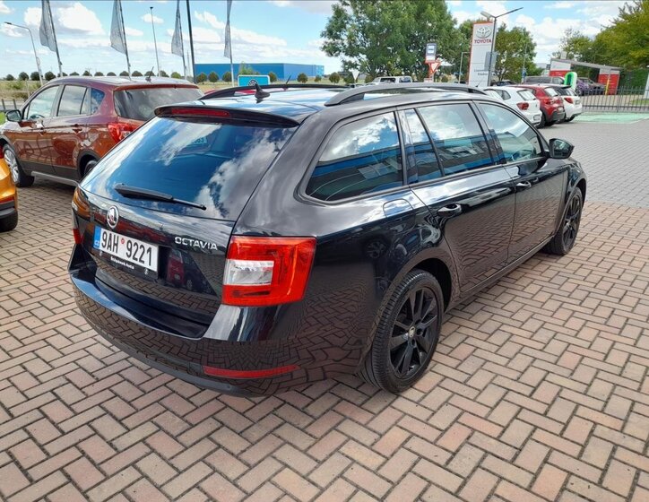 Škoda Octavia Kombi 1,5 l 110 kw