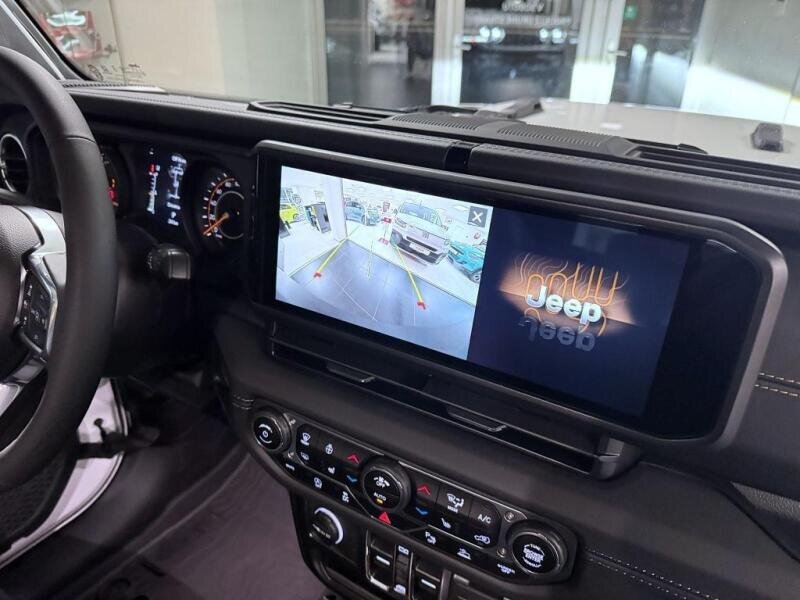 Jeep Wrangler Ostatní 2,0 l 200 kw