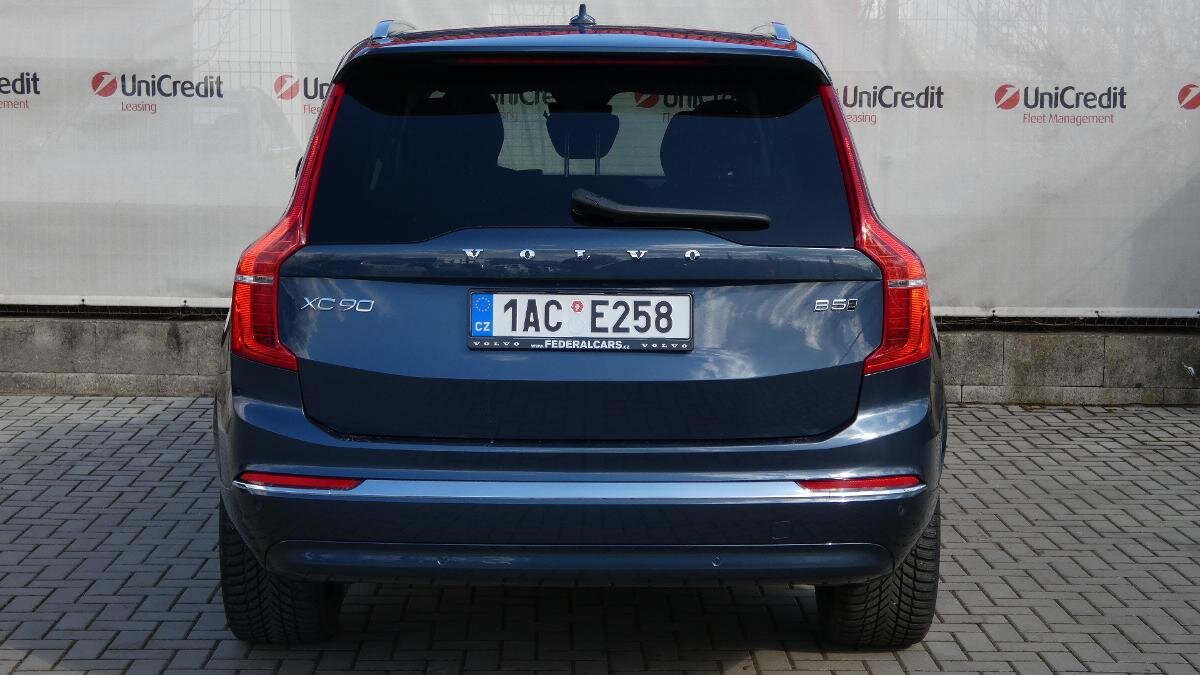Volvo XC90 SUV / Terénní 2,0 l 173 kw