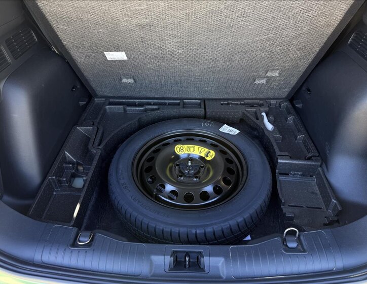 Ford Kuga SUV / Terénní 1,5 l 137 kw