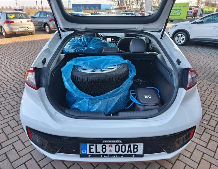 Hyundai IONIQ Hatchback 0,0 88 kw