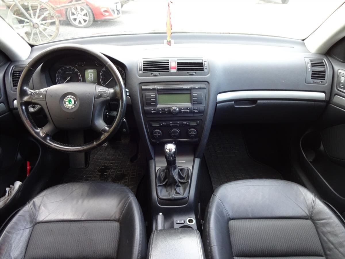 Škoda Octavia Kombi 2,0 l 103 kw