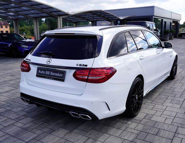 Mercedes-Benz Třídy C 6