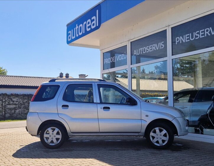 Suzuki Ignis Hatchback 1,3 l 69 kw
