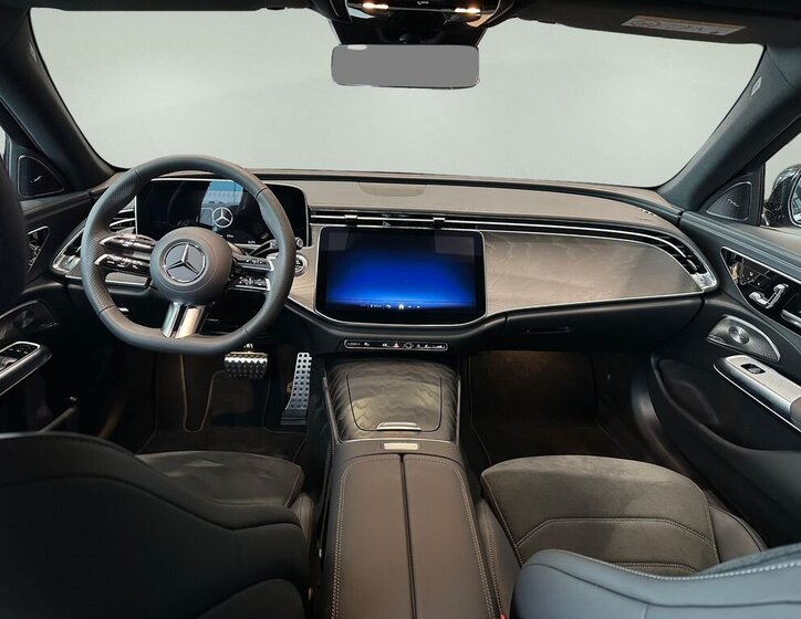 Mercedes-Benz Třídy E Sedan 2,0 l 145 kw