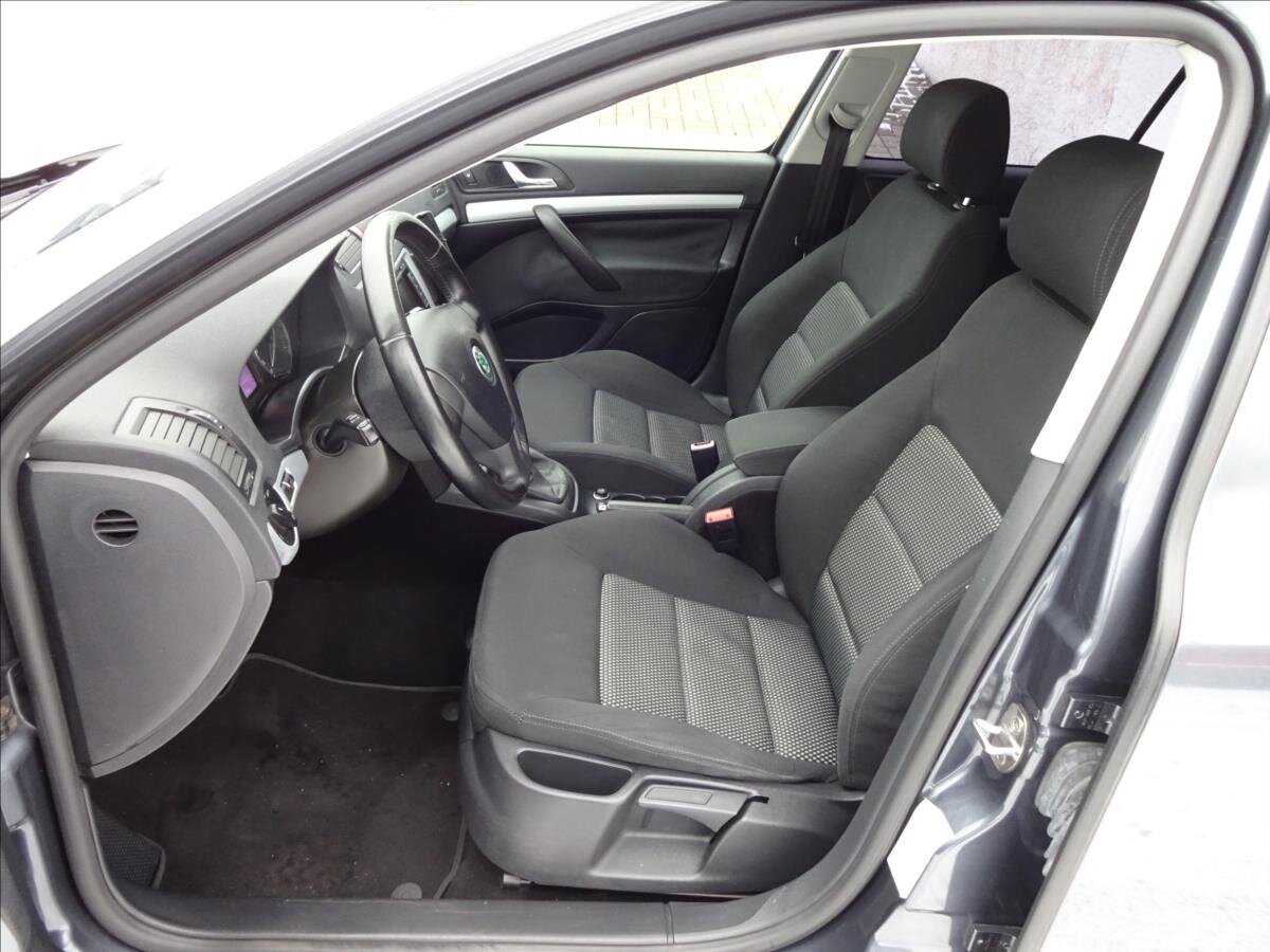 Škoda Octavia Kombi 1,8 l 118 kw