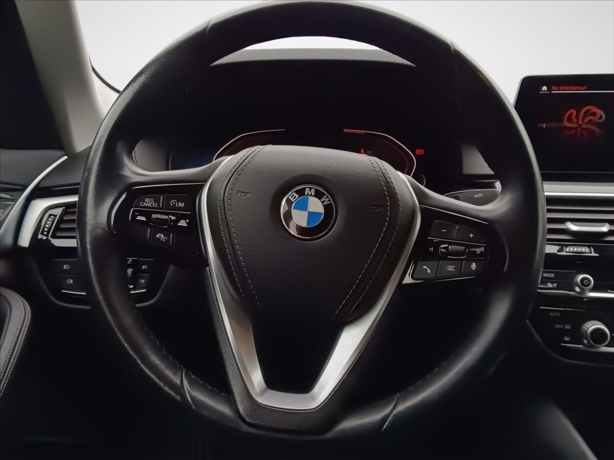 BMW Řada 5 Sedan 2,0 l 135 kw
