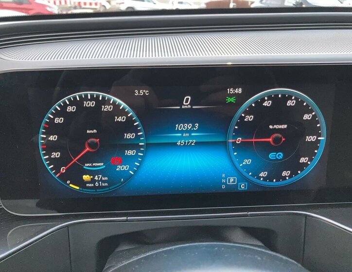 Mercedes-Benz EQC 17