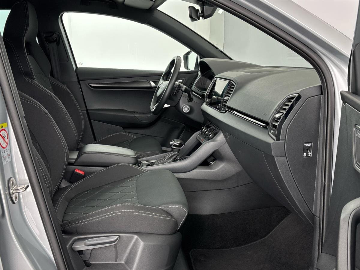 Škoda Karoq SUV / Terénní 1,5 l 110 kw