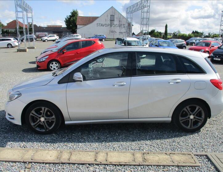 Mercedes-Benz Třídy B 8