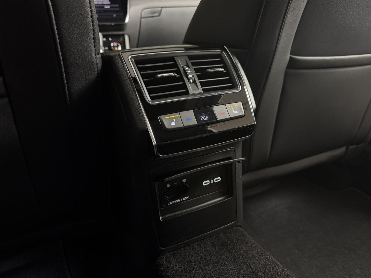 Škoda Superb Kombi 1,4 l 160 kw