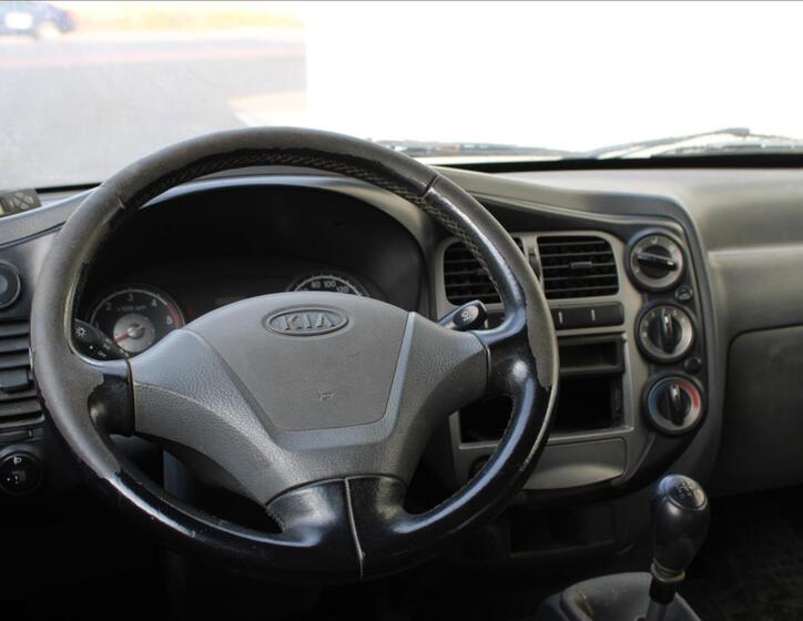KIA K 2500 13