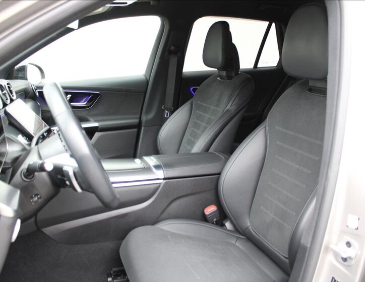 Mercedes-Benz GLC 17