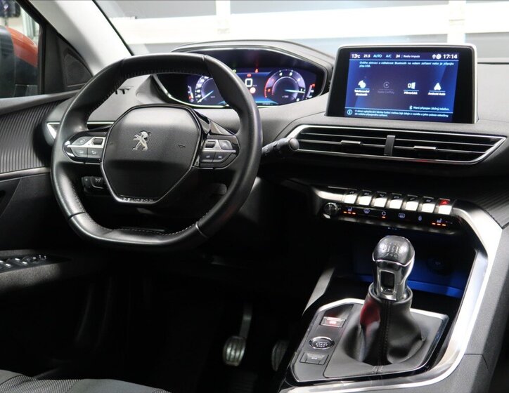 Peugeot 5008 MPV 1,5 l 96 kw