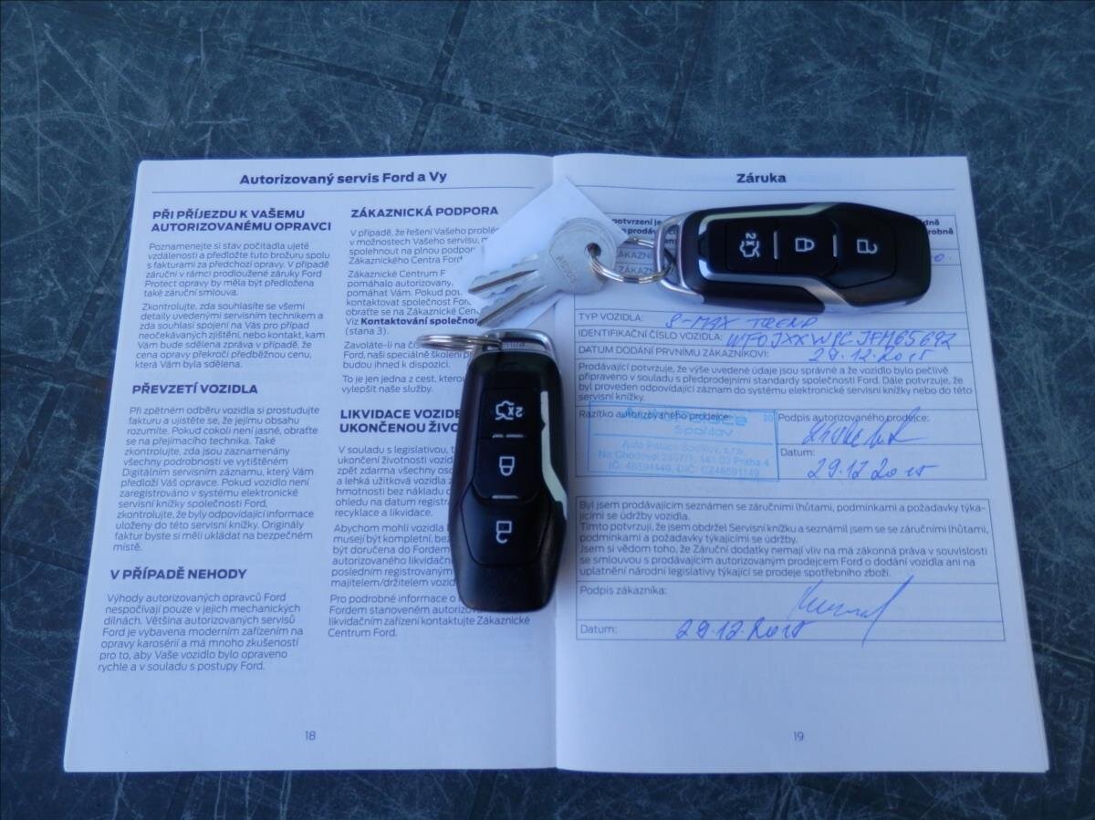 Ford S-MAX MPV 2,0 l 110 kw