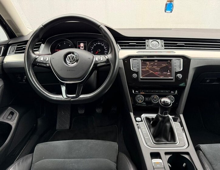 Volkswagen Passat Sedan 2,0 l 110 kw