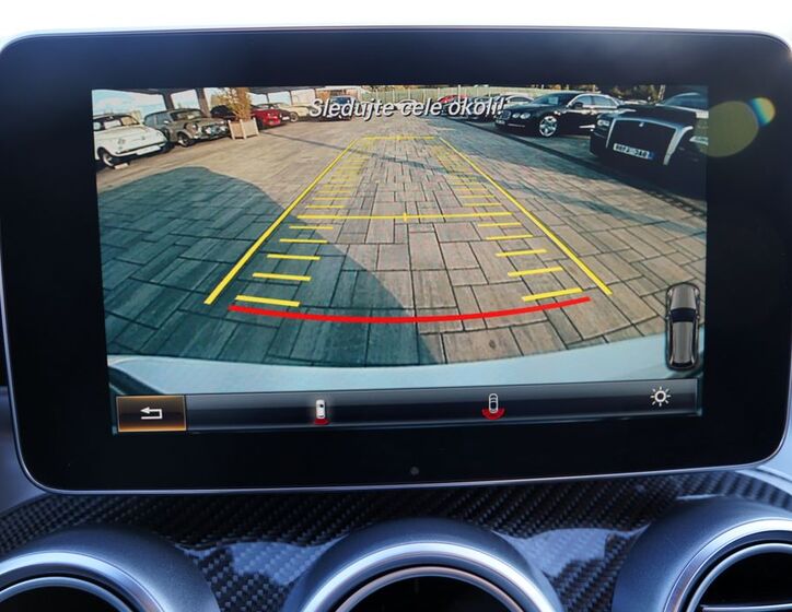 Mercedes-Benz Třídy C 44