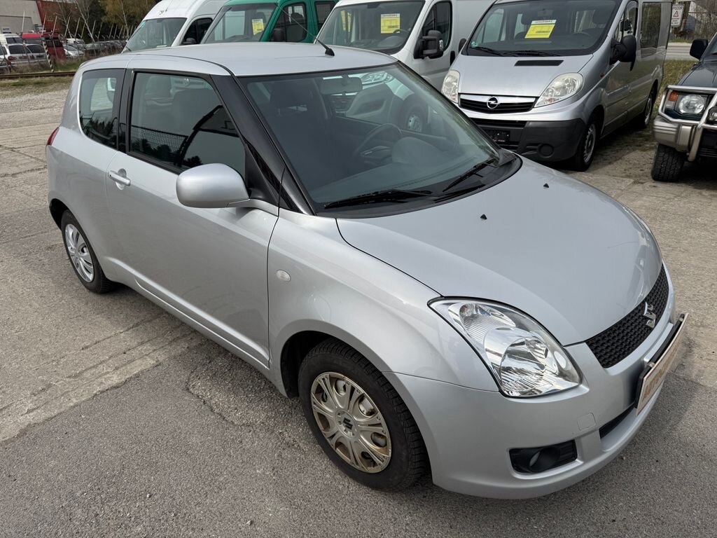 Suzuki Swift Hatchback 1,3 l 67 kw