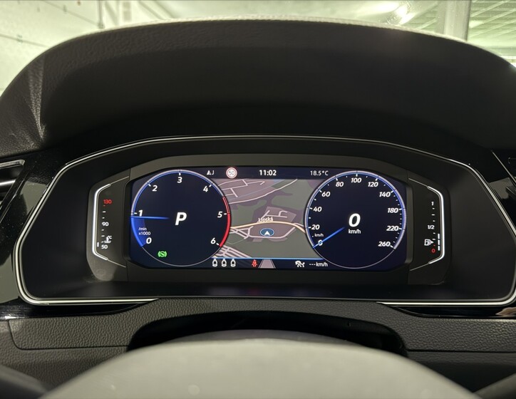 Volkswagen Passat 10