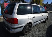 Volkswagen Sharan Kombi 1,9 l 85 kw