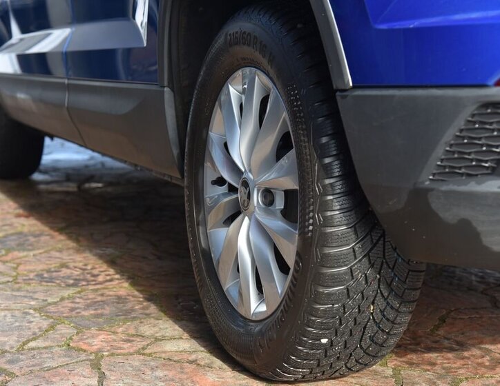 Škoda Karoq SUV 1,5 l 110 kw