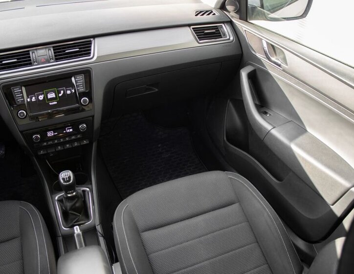 Škoda Rapid Sedan / Limuzína 1,4 l 66 kw