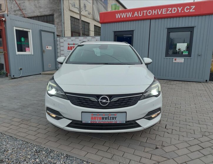Opel Astra 6