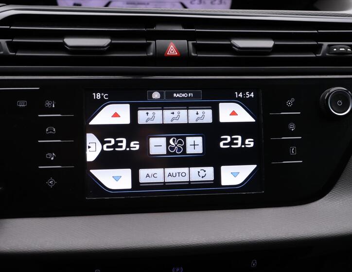 Citroën Grand C4 Picasso 22